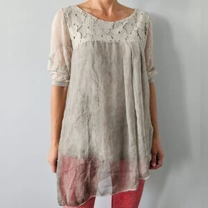 H Trend Italy 100% Silk Blouse Beige Cream Whimsical Floral Lace Top Size S